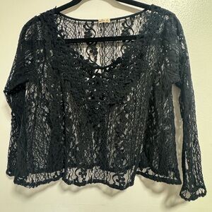 Hollister Black Lace Sheer Crop Top Long Sleeve Size M